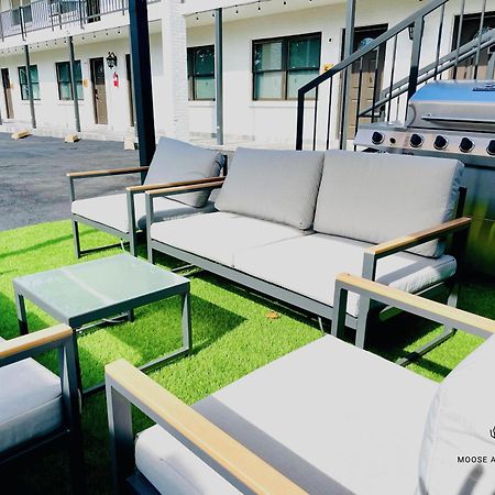The Moose #3 - Modern Luxe Studio With Free Gated Parking & Wifi Memphis Eksteriør bilde